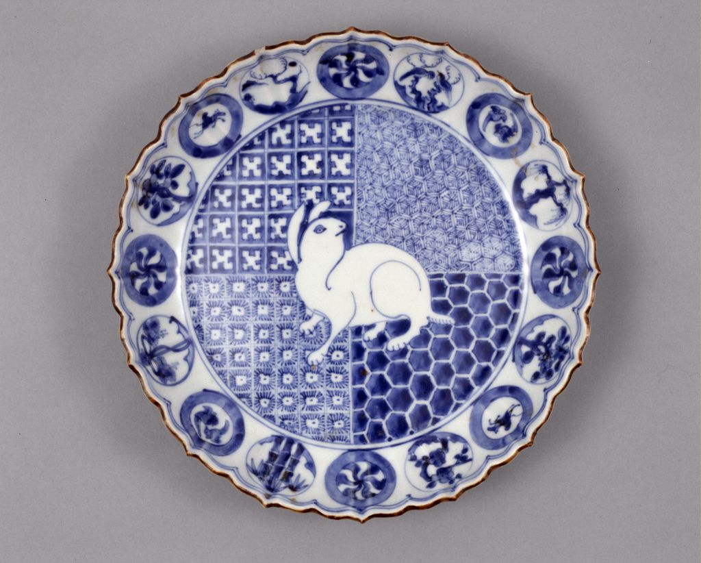 图片[1]-Tianqi imitation blue and white rabbit pattern mouth plate-China Archive